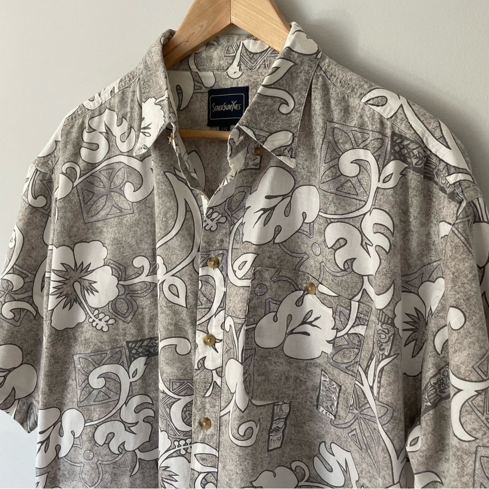 Casual Hawaiian Button Up Shirt Mens L Grey Floral Short Sleeve Cotton Beach GUC - Picture 2 of 10